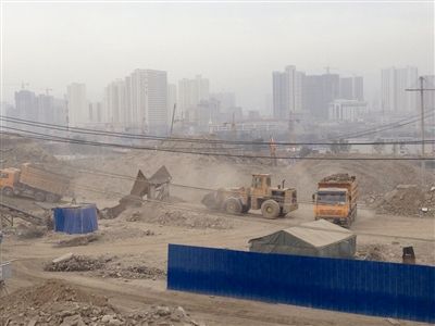 銅川市區(qū)鐵腕治霾辦開展國省道路揚(yáng)塵污染管控措施落實(shí) 銅川市區(qū)鐵腕治霾辦開展國省道路揚(yáng)塵污染管控措施落實(shí)